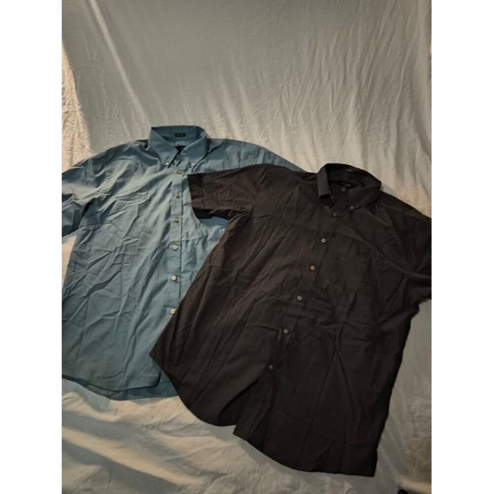 Van Heusen Men’s No Ironbutton up  Shirts Lot of 2 | Size Large ...#J